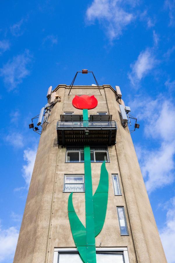 B&B De Tulpentoren Roelofarendsveen Екстер'єр фото