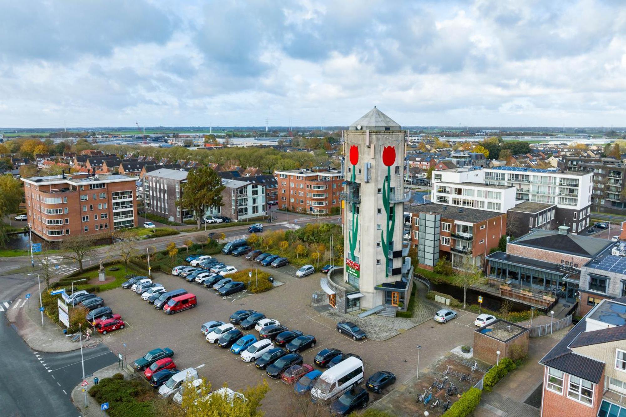 B&B De Tulpentoren Roelofarendsveen Екстер'єр фото